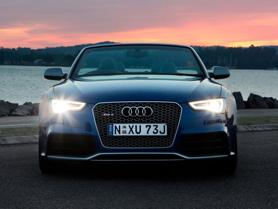  Audi RS5 Cabriolet 2013 года  (AU) (фото 10 из 19)